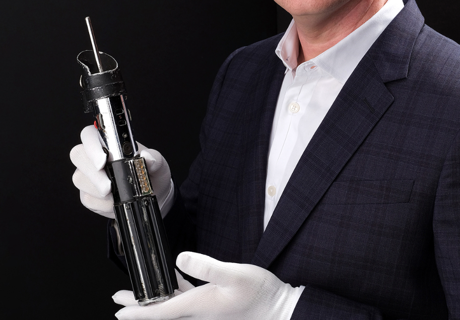 Меч Дарта Вейдера выставят на аукцион