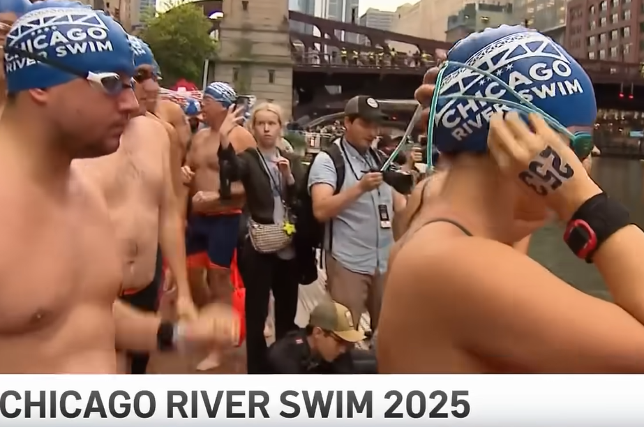 Первый за 100 лет заплыв в Чикаго
